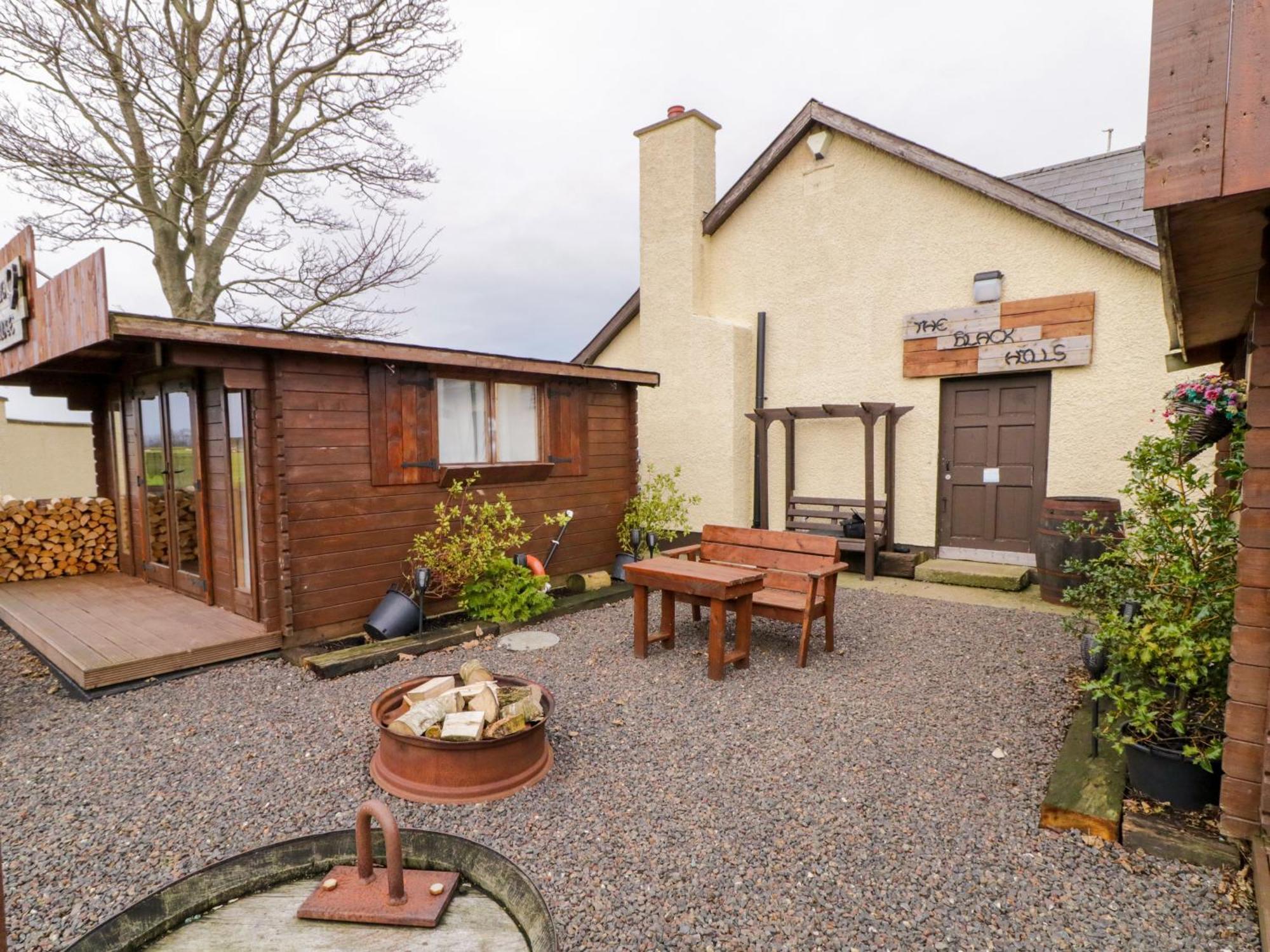 Apache Falls Lodge Limavady Exterior foto